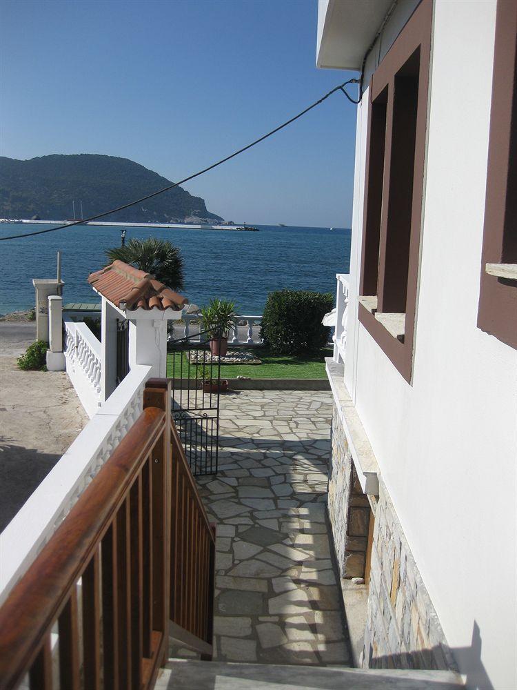 Villa Apostolis Studios Skopelos Town Exterior photo